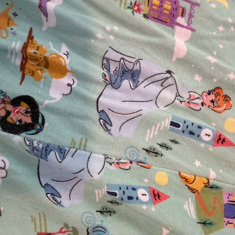 Little Sleepies Disney Princess Dreams 2 Piece pajama size 5/6 - Picture 3 of 4